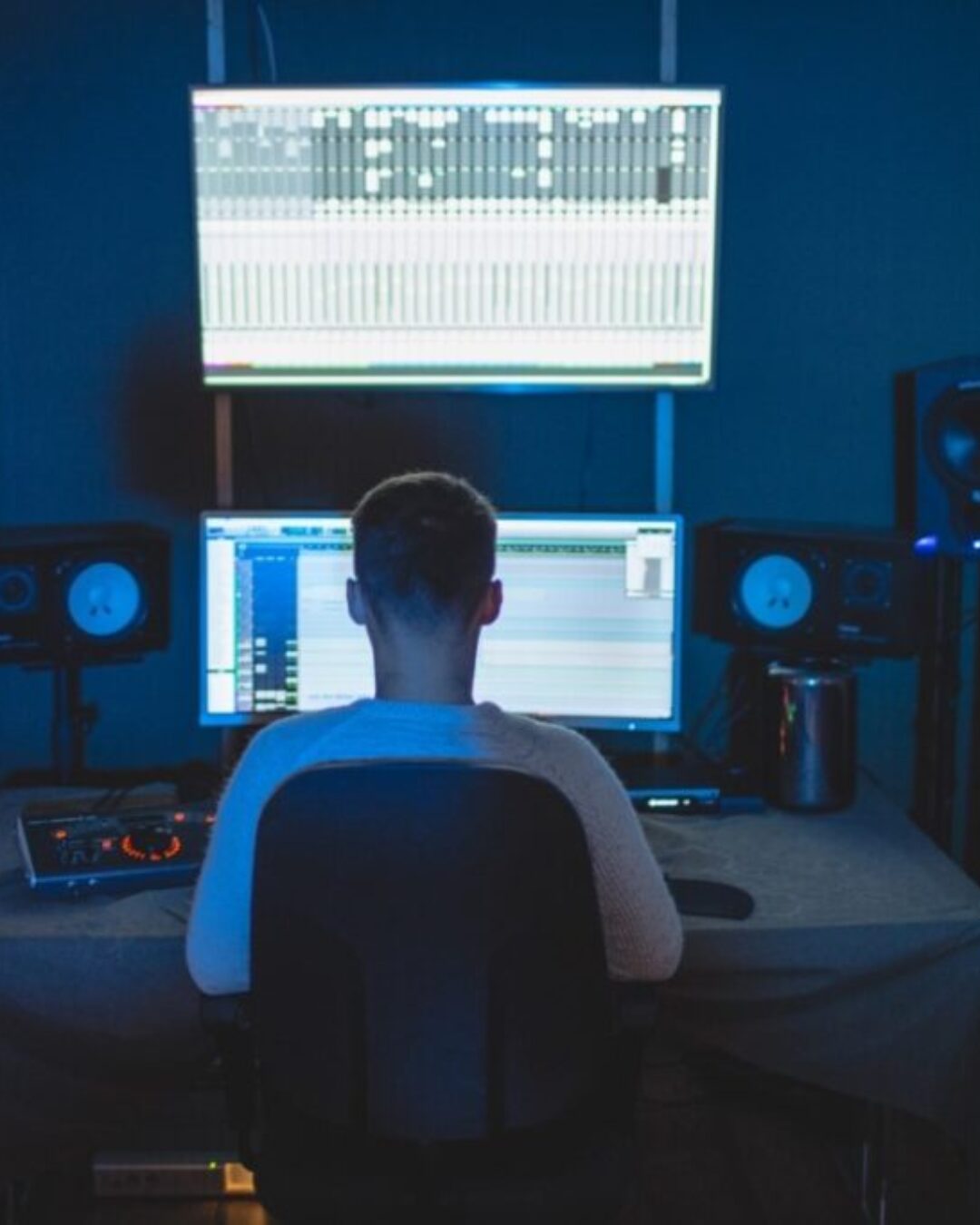 james-owen-MuIvHRJbjA8-unsplash james-owen-MuIvHRJbjA8-unsplash